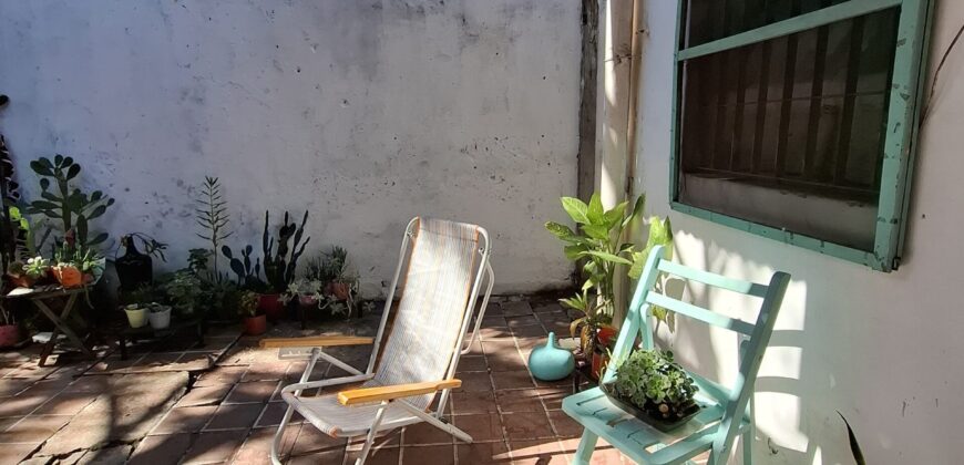 Vendo Lote terreno 8,66 x 23 Mts.  Genova 1800. Rosario