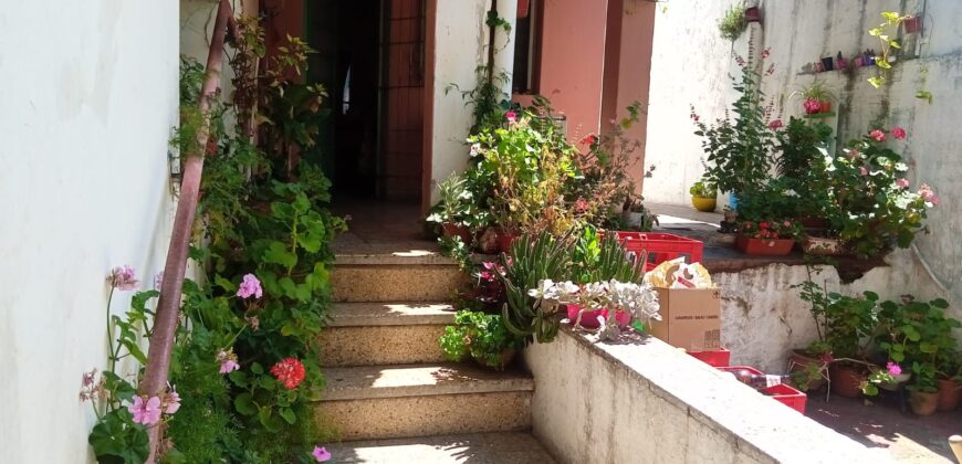 Vendo Lote terreno 8,66 x 23 Mts.  Genova 1800. Rosario