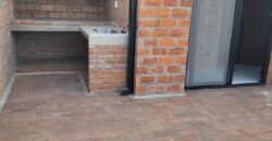 Venta casa interna – Triplex. Gorriti 500. u$s 140.000.-