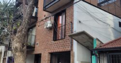 Venta casa interna – Triplex. Gorriti 500. u$s 140.000.-