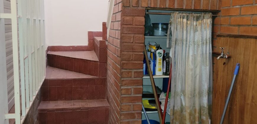 Venta Casa Interna Crespo Al 900