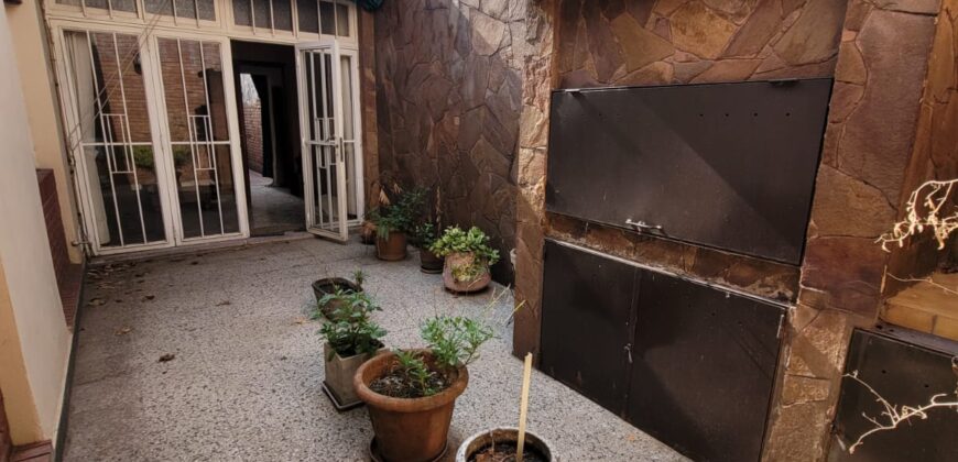 Venta Casa Interna Crespo Al 900