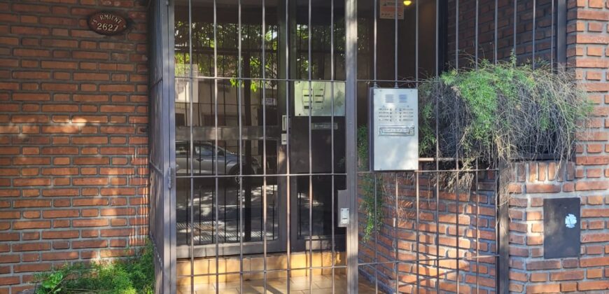 Vendo Departamento 2 dormitorios. Sarmiento 2627. u$s 69.000.