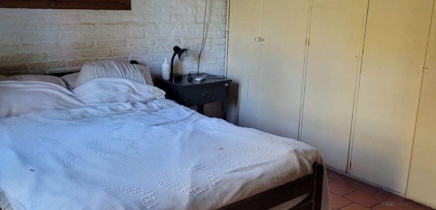 Venta casa Tonda 9300. Corazón Barrio San Eduardo