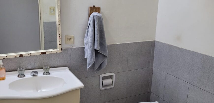 Venta casa Tonda 9300. Corazón Barrio San Eduardo