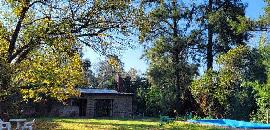 Venta casa Tonda 9300. Corazón Barrio San Eduardo