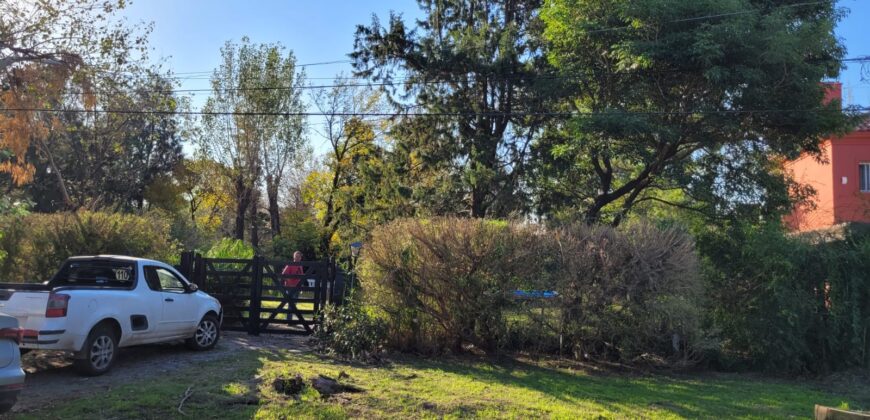 Venta casa Tonda 9300. Corazón Barrio San Eduardo