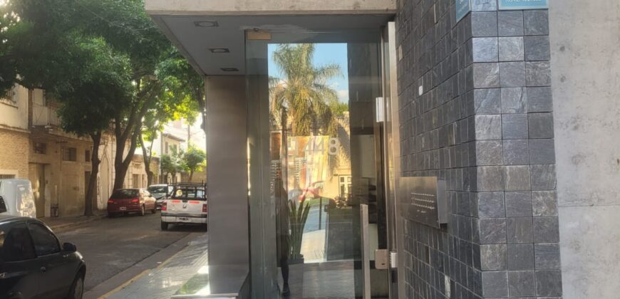 Vendo 2 Monoambientes en Mismo Edificio. Francia 1400. U$s 51.000. – c/u