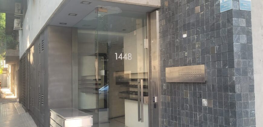 Vendo 2 Monoambientes en Mismo Edificio. Francia 1400. U$s 51.000. – c/u