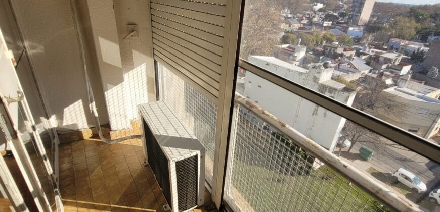 Departamento 3 Dormitorios en Venta Barrio Bella Vista. u$s. 65.000.-