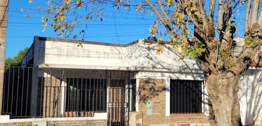 Vendo Casa a Reciclar Rouillón 220 Bis