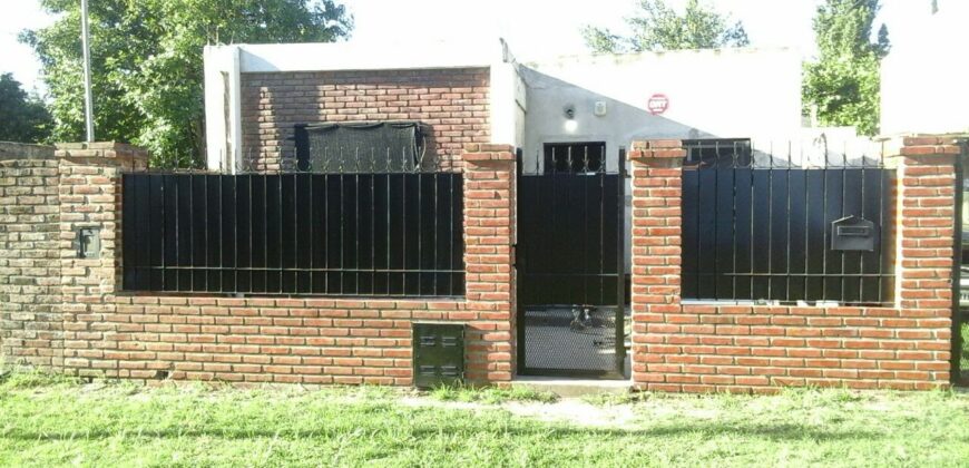 Vendo Casa Fisherton Jorge Newbery Al 8100