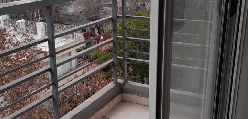 Vendo Monoambiente, Barrio Echesortu, Bv. Avellaneda 1200.-