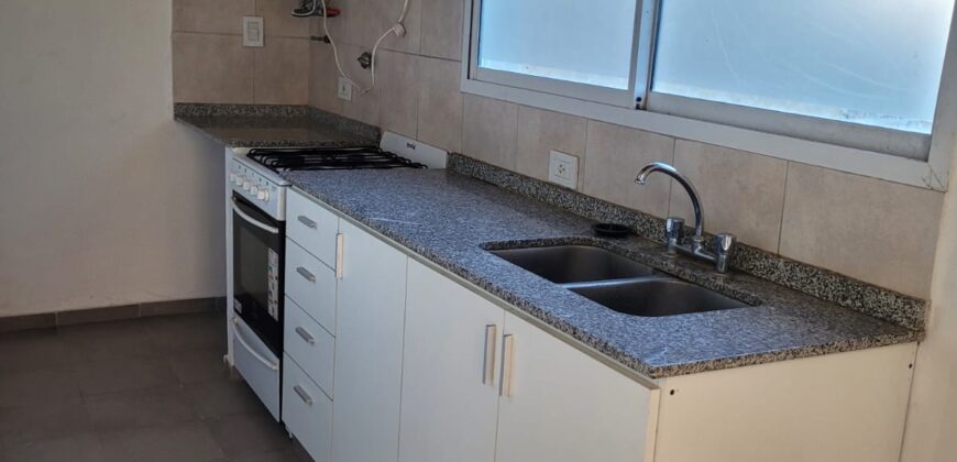 Alquilo Casa 2 Dormitorios Funes City