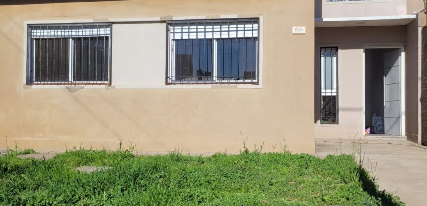 Alquilo Casa 2 Dormitorios Funes City