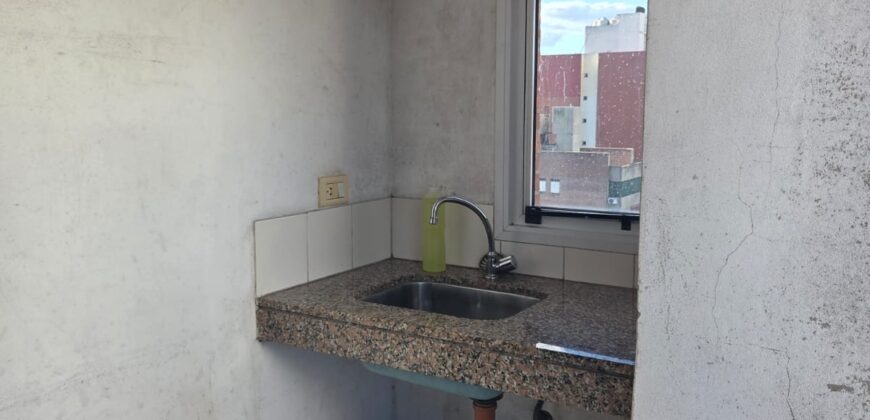 Colon 2125 Rep. Sexta, Excelente Dpto 2 Dorm. C/balcon y Cochera