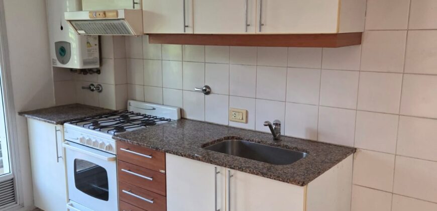 Colon 2125 Rep. Sexta, Excelente Dpto 2 Dorm. C/balcon y Cochera