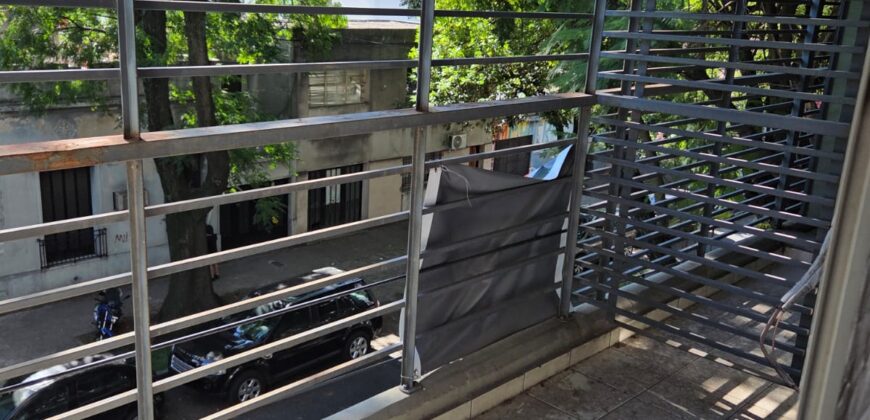 Colon 2125 Rep. Sexta, Excelente Dpto 2 Dorm. C/balcon y Cochera