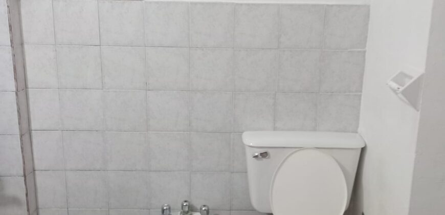 Alquilo Departamento Monoambiente Iriondo 1963 P.B