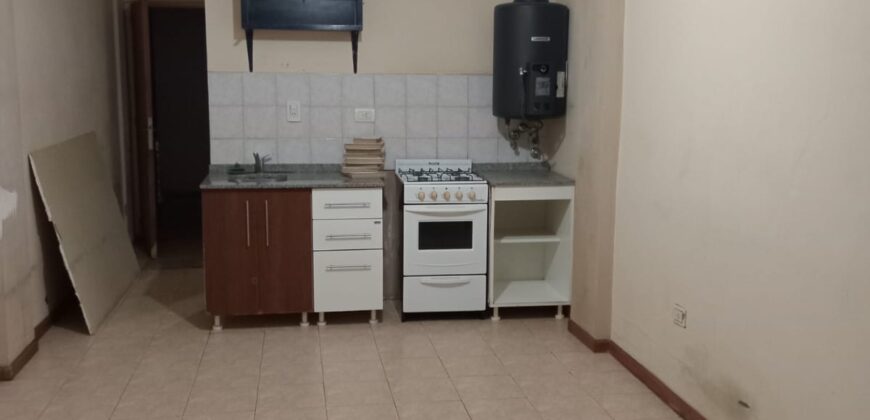 Alquilo Departamento Monoambiente Iriondo 1963 P.B