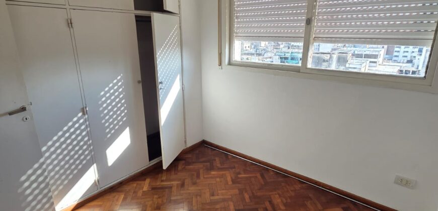 VENDO Depto 2 Dormitorios Maipu 756 Piso 10