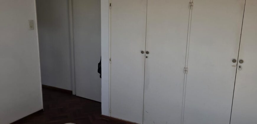 VENDO Depto 2 Dormitorios Maipu 756 Piso 10