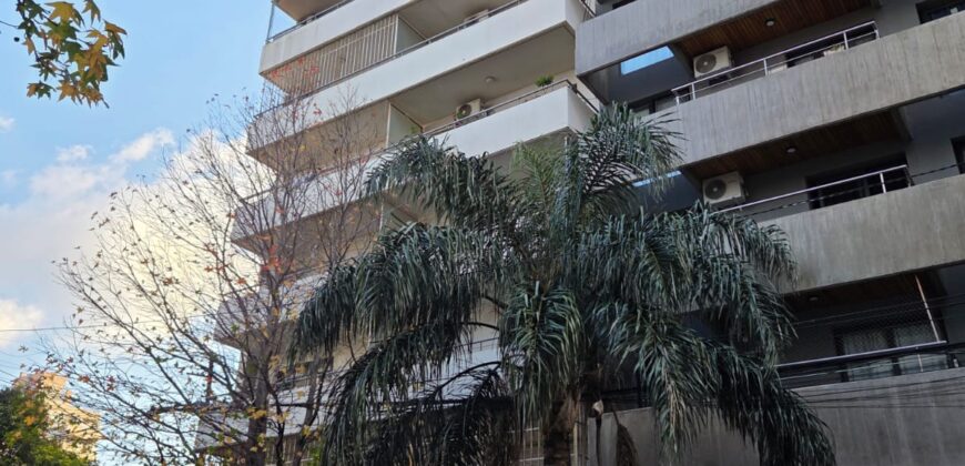 Vendo Imponente Dto. de 3 Dormitorios en piso exclusivo. Cafferata 922 Piso 1