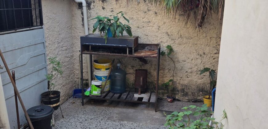 Vendo casa pasillo Gutenberg 983