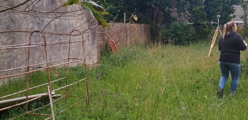 Vendo Imponente Lote 10,25 x 50 Mts con Locales comerciales Casilda Centro